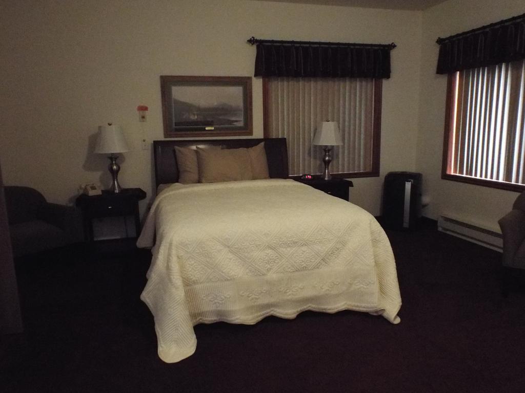 Greenwood Village Inn & Suites Kalispell Eksteriør bilde